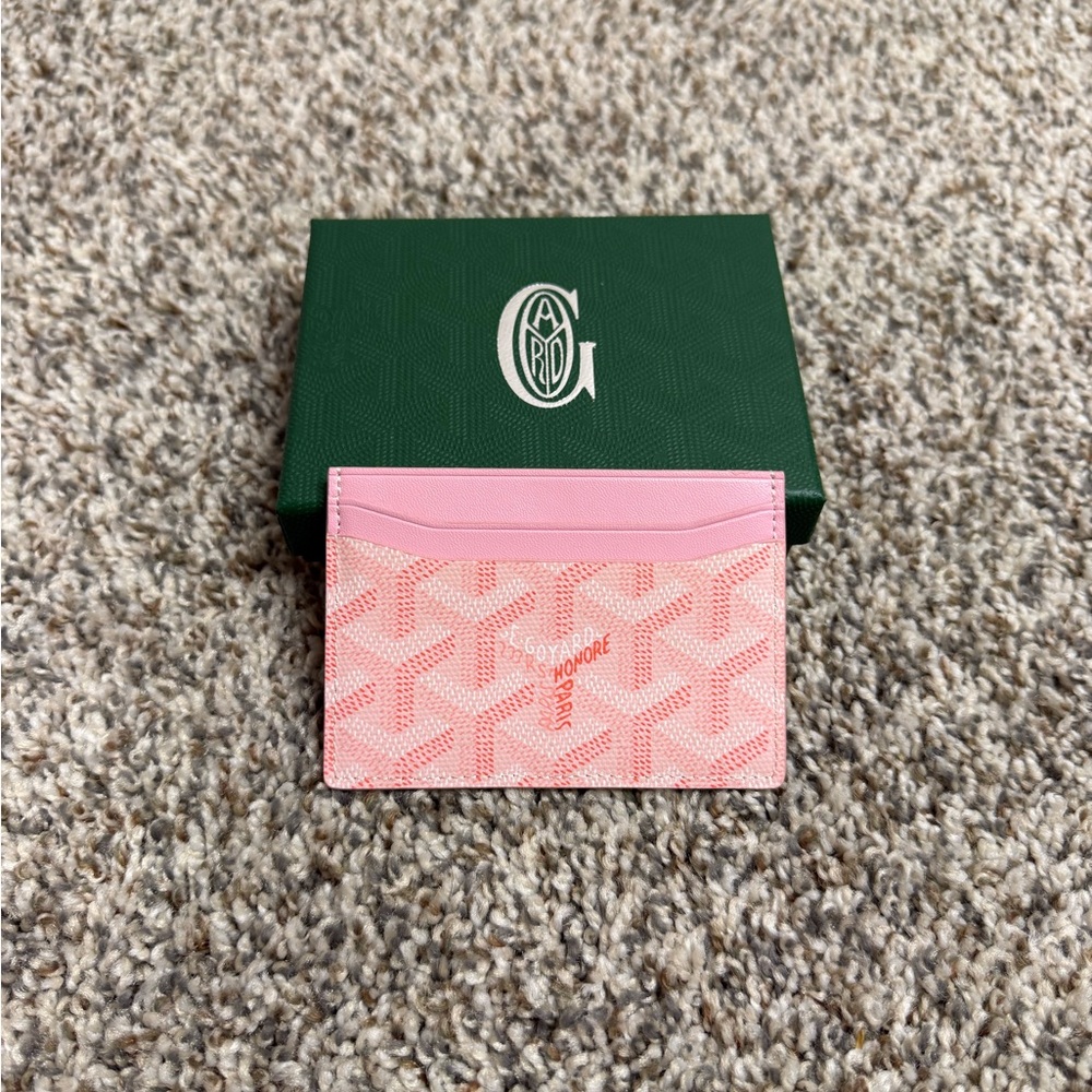 Pink “Goyard” Cardholder - Picture 3 of 5